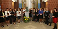 2013-10-10 Zakoczenie 1. edycji studiów podyplomowych "Efektywne zarzdzanie podmiotami leczniczymi". Projekt wspófinansowany przez Uni Europejsk w ramach Europejskiego Funduszu Spoecznego.